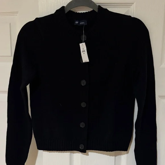 GAP Women's | Cotton Crewneck Cardigan - Picture 6 of 6